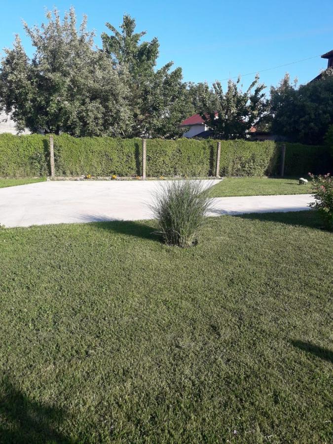 Apartman Hd Ðakovo Kültér fotó
