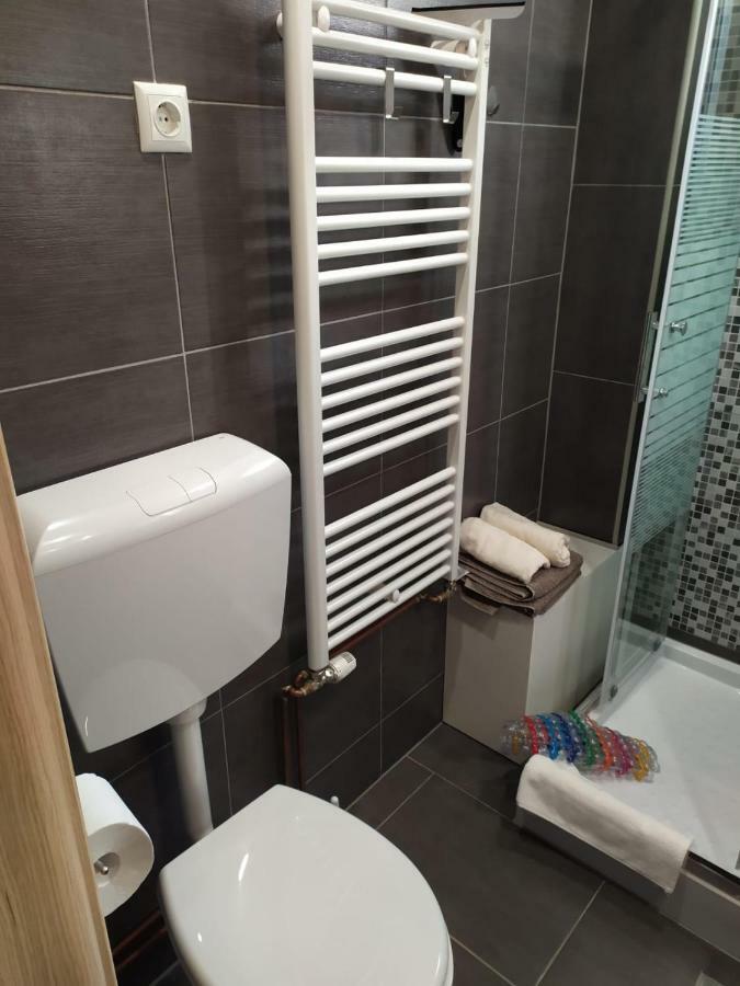 Apartman Hd Ðakovo Kültér fotó